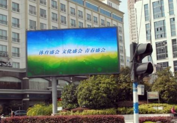 戶外全彩LED顯示屏具備以下幾點強大功能？